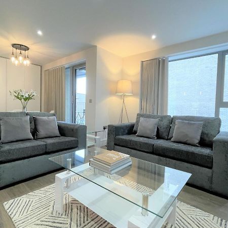 Spectacular 2 Bedroom Apartment In Great Location Sheffield Bagian luar foto