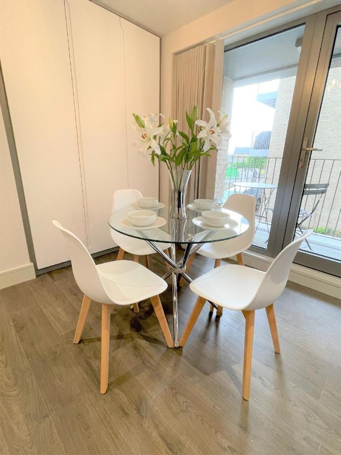 Spectacular 2 Bedroom Apartment In Great Location Sheffield Bagian luar foto