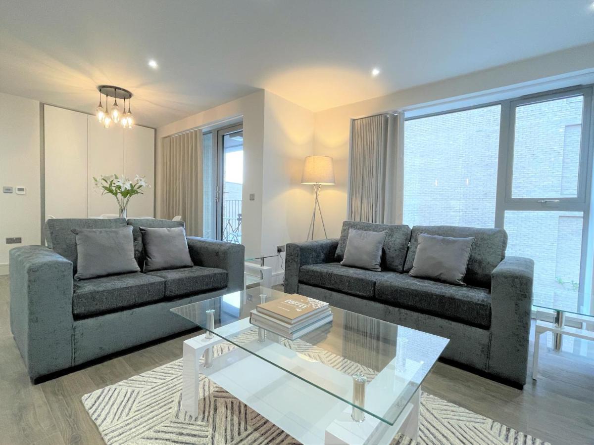 Spectacular 2 Bedroom Apartment In Great Location Sheffield Bagian luar foto